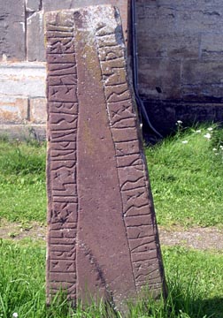 Runestone behind St. Nicolai